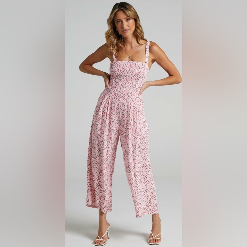 Showpo. Life on the Road Jumpsuit in Red Floral - Size 2
